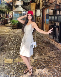 Yasmin Rahmi feet photo 4