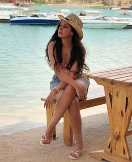 Yasmin Rahmi feet photo 8