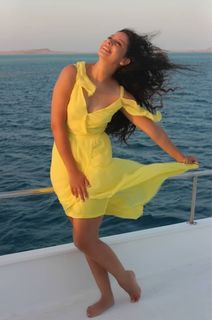 Yasmin Rahmi feet photo 3