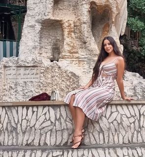 Yasmin Rahmi feet photo 3