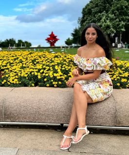 Yasmin Rahmi feet photo 9