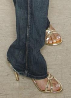 Yasmina Filali feet photo 5