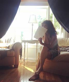 Yasmine Al Massri feet photo 9