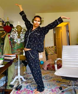 Yasmine Al Massri feet photo 16