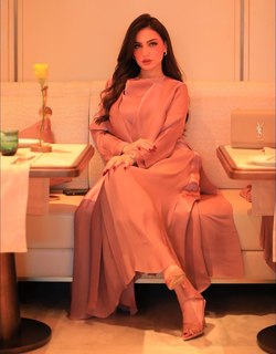 Yasmine Ezz feet photo 17