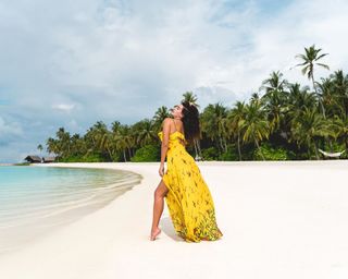 Yasmine Sabry feet photo thumbnail