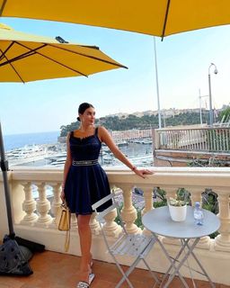 Yasmine Sabry feet photo thumbnail