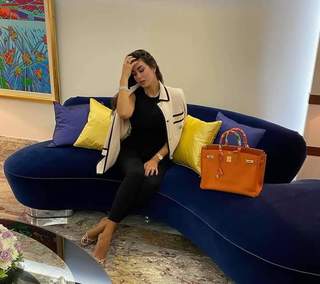 Yasmine Sabry feet photo thumbnail