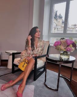Yasmine Sabry feet photo thumbnail