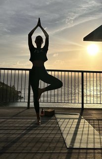 Yasmine Sabry feet photo thumbnail