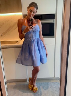 Yasmine Sabry feet photo thumbnail