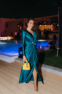 Yasmine Sabry feet photo thumbnail