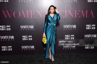 Yasmine Sabry feet photo thumbnail