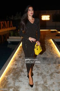 Yasmine Sabry feet photo thumbnail