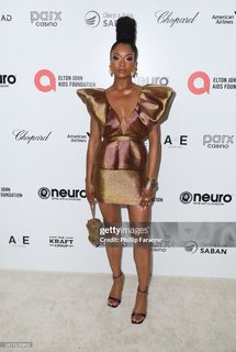 Yaya DaCosta feet photo thumbnail