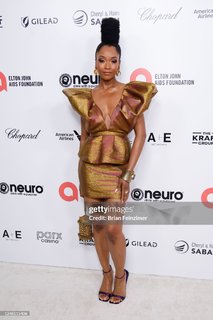 Yaya DaCosta feet photo thumbnail