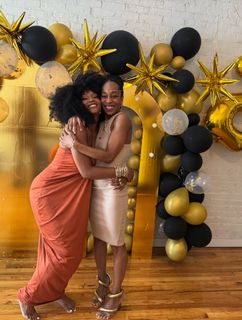 Yaya DaCosta feet photo thumbnail