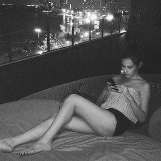 Yayaying Rhatha Phongam feet photo 4