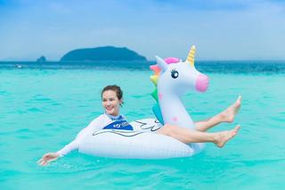 Yayaying Rhatha Phongam feet photo 19