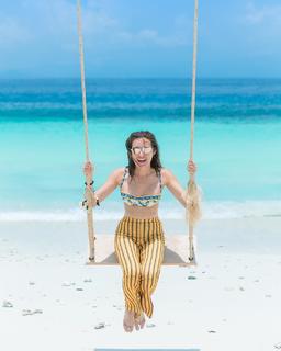 Yayaying Rhatha Phongam feet photo 17