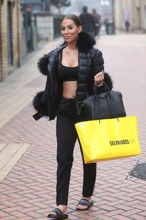 Yazmin Oukhellou feet photo 10