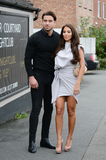 Yazmin Oukhellou feet photo 16