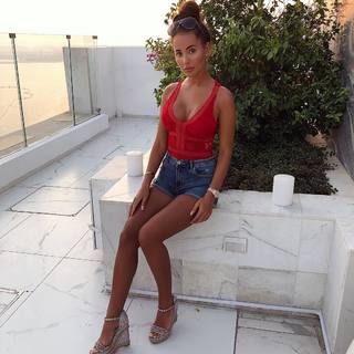 Yazmin Oukhellou feet photo 4