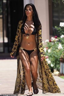 Yazmin Oukhellou feet photo 12
