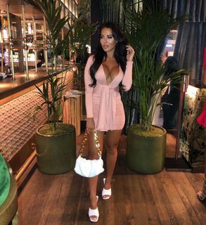 Yazmin Oukhellou feet photo 5
