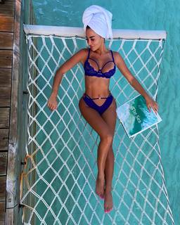 Yazmin Oukhellou feet photo 20