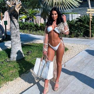 Yazmin Oukhellou feet photo 16