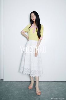 Ye Zhou feet photo 7