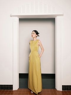 Ye Zhou feet photo 4