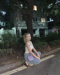 Ye-rim Kim feet photo 12