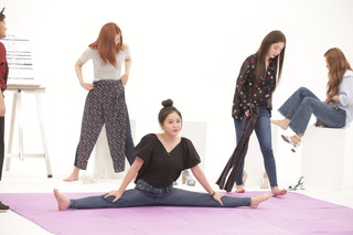 Ye-rim Kim feet photo 11