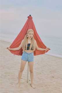 Ye-rim Kim feet photo 7