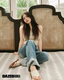 Ye-rim Kim feet photo 2