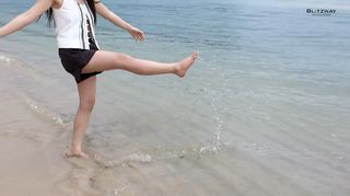 Ye-rim Kim feet photo 8
