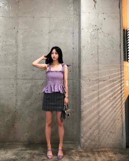 Ye-seul Han feet photo 6