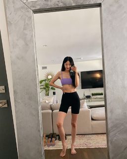 Ye-seul Han feet photo 15