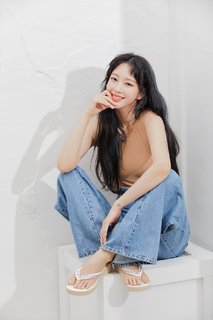 Ye-seul Han feet photo 8
