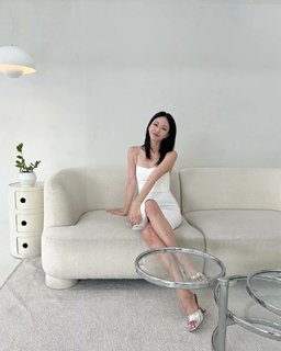 Ye-seul Han feet photo 4