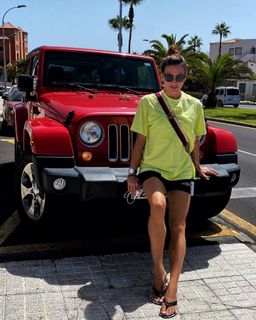 Yelena Isinbayeva feet photo 9