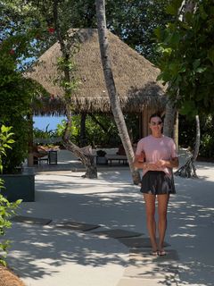 Yelena Isinbayeva feet photo 9