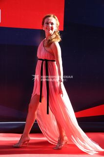 Yelena Zakharova feet photo 4