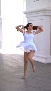 Yeliz Korkmaz feet photo 20