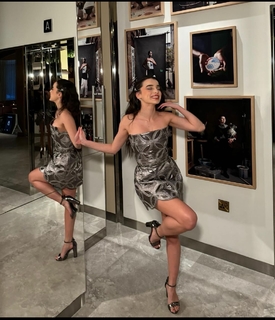 Yeliz Korkmaz feet photo 3