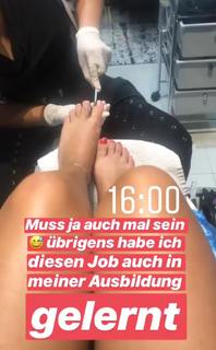 Yeliz Koç feet photo 3