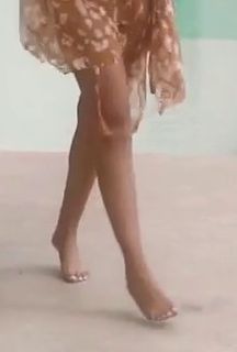 Yeliz Koç feet photo 4