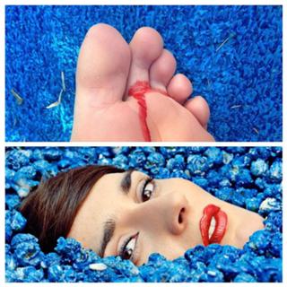 Yelle feet photo 2